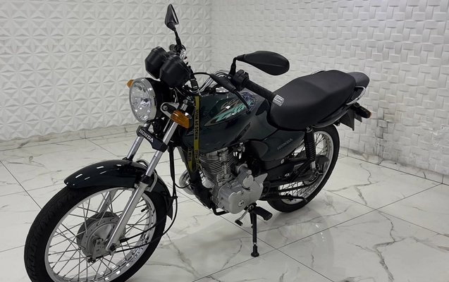 imagem-https://www.socarrao.com.br/sc-vehicle-images-prod/3255838/1791975394452-Zm90by0wMi5qcGc.jpg