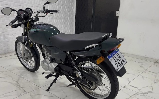 imagem-https://www.socarrao.com.br/sc-vehicle-images-prod/3255838/1791975394531-Zm90by0wMy5qcGc.jpg