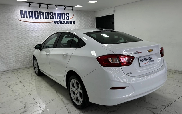 imagem-https://www.socarrao.com.br/sc-vehicle-images-prod/3255842/1786804036605-d48384ca49cb424d947cf6ef5e0a5eb9_1780578431357.jpg