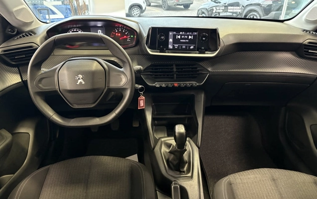 imagem-https://www.socarrao.com.br/sc-vehicle-images-prod/3255891/1787425937234-vehicle_image_1787260396_62b715f622eb3f3e8e211e99b9c8212f.jpeg