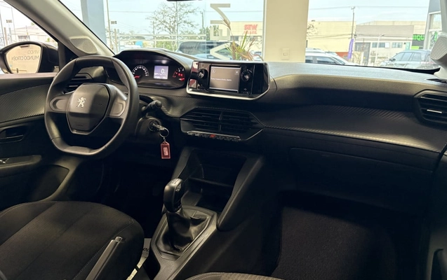 imagem-https://www.socarrao.com.br/sc-vehicle-images-prod/3255891/1787425937236-vehicle_image_1787260416_dfe5110bf754f3ea09361e86b23cbb05.jpeg
