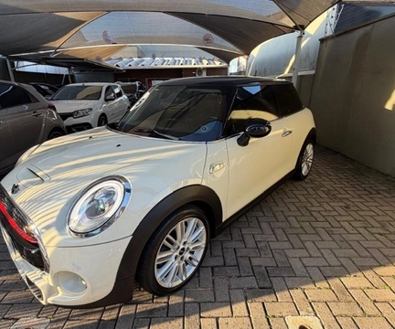MINI COOPER 2015 Branco — foto 1 de 3