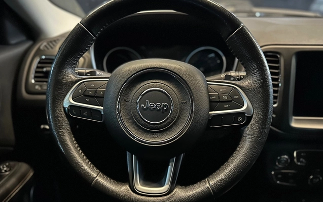 imagem-https://www.socarrao.com.br/sc-vehicle-images-prod/3255908/1786804848926-5_032620.jpg