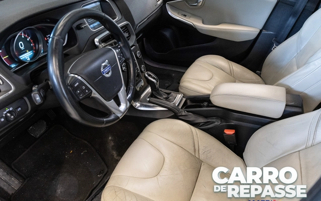 imagem-https://www.socarrao.com.br/sc-vehicle-images-prod/3255923/1787069056371-003_585295-7d45826d19997fa88cb3915225c2a0e2.jpg