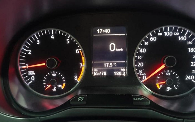 imagem-https://www.socarrao.com.br/sc-vehicle-images-prod/3255935/1789672717658-8348925_12_B_5e344ed6bf.jpeg