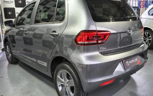 imagem-https://www.socarrao.com.br/sc-vehicle-images-prod/3255935/1789672717660-8348925_17_B_47758cf7ac.jpeg