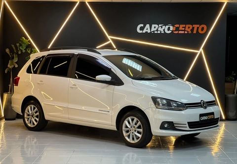 Volkswagen SpaceFox 2015 Branco — foto 1 de 3