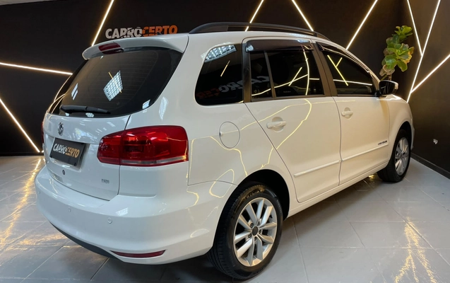 imagem-https://www.socarrao.com.br/sc-vehicle-images-prod/3255944/1786806180259-b7sqna99FTjeiYLxL19nBdVsAJAnfDEa.jpg