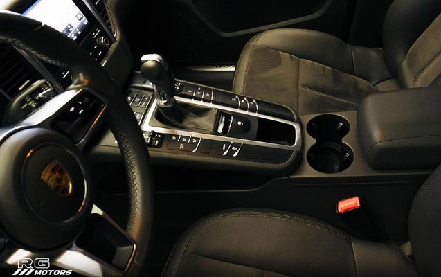 imagem-https://www.socarrao.com.br/sc-vehicle-images-prod/3255988/1788462295906-8384073_1_B_c96f5b6005.jpeg