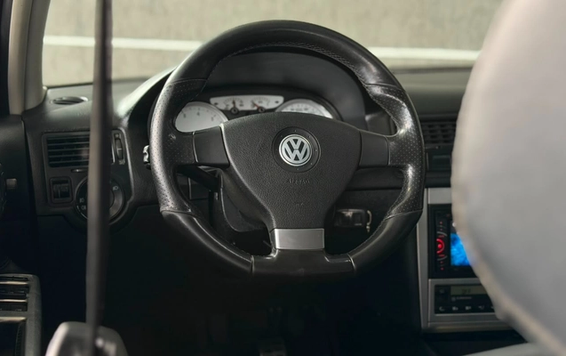imagem-https://www.socarrao.com.br/sc-vehicle-images-prod/3256030/1786808458652-V2hhdHNBcHAgSW1hZ2UgMjAyNi0wOC0xNSBhdCAxMS41MC40MCAoMikuanBlZw.jpeg