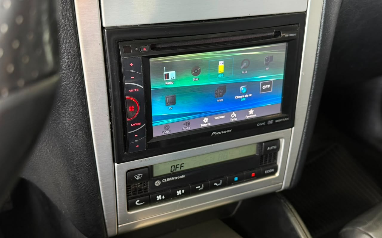 imagem-https://www.socarrao.com.br/sc-vehicle-images-prod/3256030/1786808458803-V2hhdHNBcHAgSW1hZ2UgMjAyNi0wOC0xNSBhdCAxMS41MC40MSAoMSkuanBlZw.jpeg