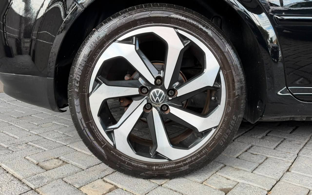 imagem-https://www.socarrao.com.br/sc-vehicle-images-prod/3256030/1786808459484-V2hhdHNBcHAgSW1hZ2UgMjAyNi0wOC0xNSBhdCAxMS41MC40MyAoMSkuanBlZw.jpeg
