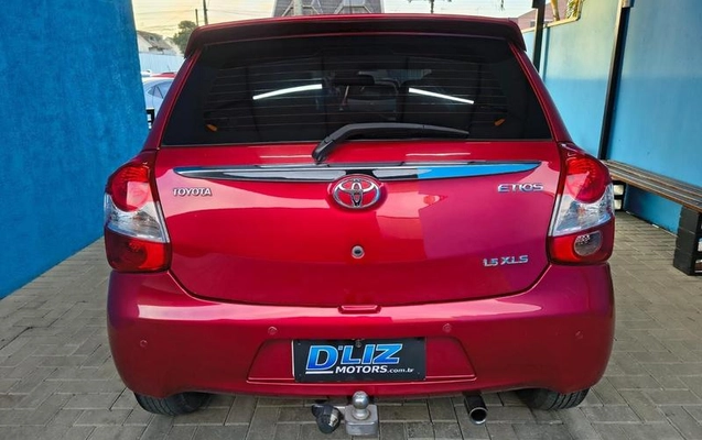 imagem-https://www.socarrao.com.br/sc-vehicle-images-prod/3256032/1787670887046-8352841_19_B_b7b45d71db.jpeg