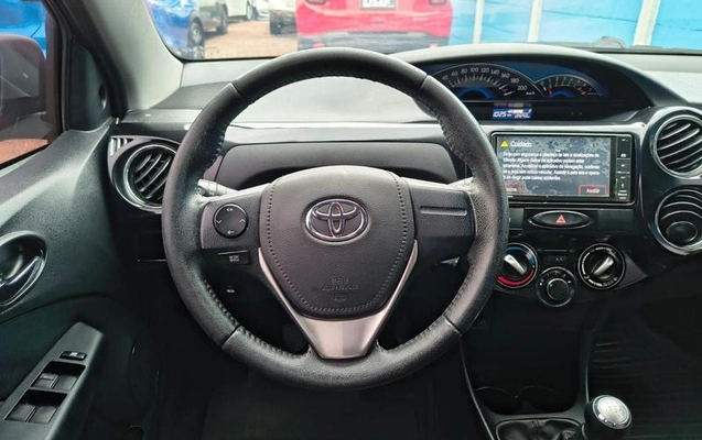 imagem-https://www.socarrao.com.br/sc-vehicle-images-prod/3256032/1787670887050-8352841_0_B_b8088ebdaa.jpeg