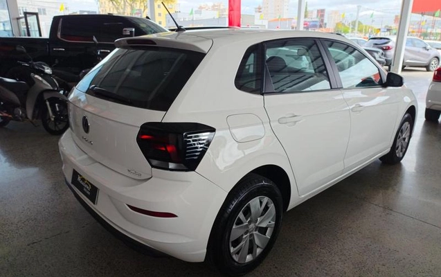 imagem-https://www.socarrao.com.br/sc-vehicle-images-prod/3256036/1790004714672-8384201_13_B_0e7603f8d1.jpeg