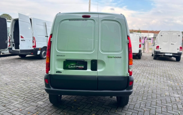 imagem-https://www.socarrao.com.br/sc-vehicle-images-prod/3256042/1786808908298-V2hhdHNBcHAgSW1hZ2UgMjAyNi0wOC0xMyBhdCAxNi41My4wOSAoMikuanBlZw.jpeg