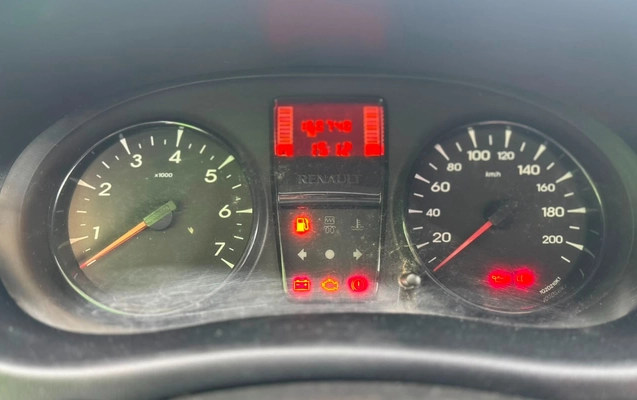 imagem-https://www.socarrao.com.br/sc-vehicle-images-prod/3256042/1786808908820-V2hhdHNBcHAgSW1hZ2UgMjAyNi0wOC0xMyBhdCAxNi41My4xMSAoMykuanBlZw.jpeg