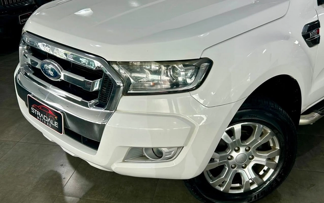 imagem-https://www.socarrao.com.br/sc-vehicle-images-prod/3256196/1786818245744-00f45ced5837418fbd968332b49fedcb_1786812559152.jpg