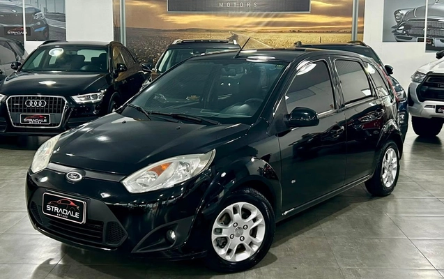 imagem-https://www.socarrao.com.br/sc-vehicle-images-prod/3256354/1786816000827-475c9c5d4cc64ccea4145406e00110a6_1786813250931.jpg