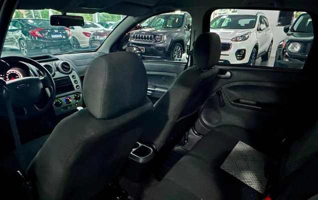 imagem-https://www.socarrao.com.br/sc-vehicle-images-prod/3256354/1786816000834-ce3216616a11460aaf1c8911715bedf0_1786813250973.jpg