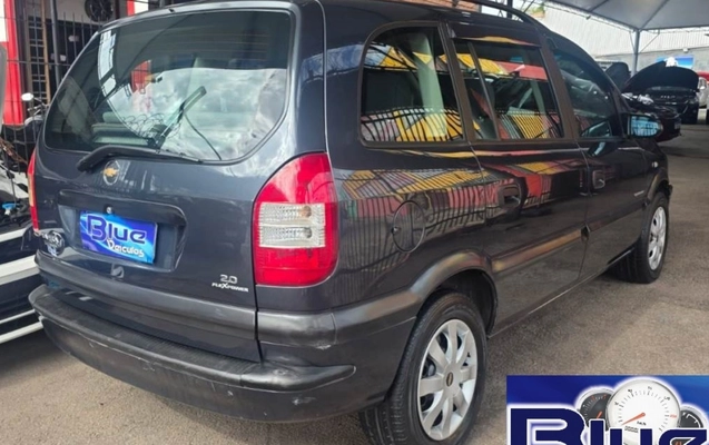 imagem-https://www.socarrao.com.br/sc-vehicle-images-prod/3256396/1786815834558-WklGQTMuanBlZw.jpeg