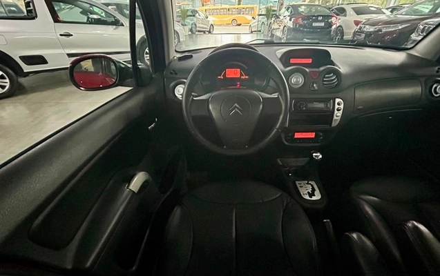 imagem-https://www.socarrao.com.br/sc-vehicle-images-prod/3256397/1786817814601-8fa99ebf6f5945178cdefce25c07cd5f_1786814939825.jpg