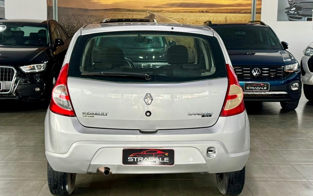 imagem-https://www.socarrao.com.br/sc-vehicle-images-prod/3256411/1786817181072-43137db8659d49a09122b674f82b3fd4_1786814069662.jpg
