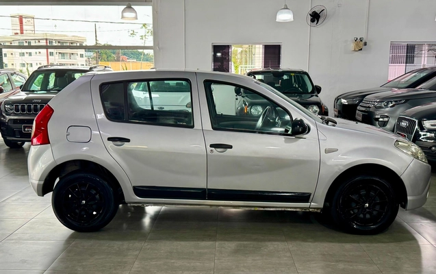 imagem-https://www.socarrao.com.br/sc-vehicle-images-prod/3256411/1786817181074-1b267791195640bbb7acd274fb5aee17_1786814069623.jpg