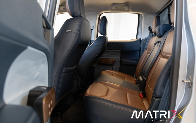 imagem-https://www.socarrao.com.br/sc-vehicle-images-prod/3256436/1786815526918-003_582884-761598767daebb731a4e9623aa094a60.jpg