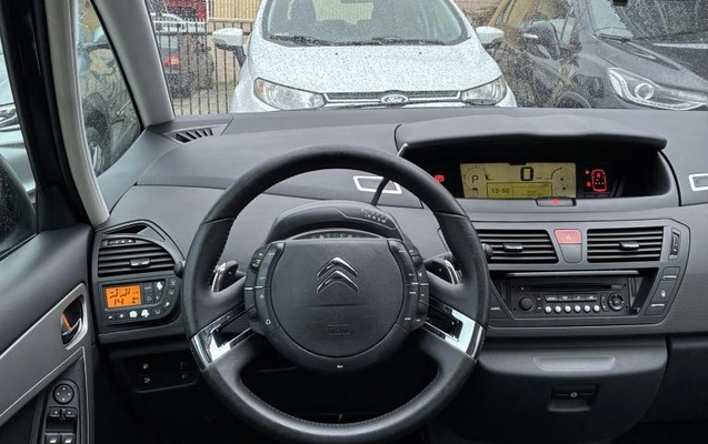 imagem-https://www.socarrao.com.br/sc-vehicle-images-prod/3256457/1786815757655-69406a80a45a63e43.jpeg