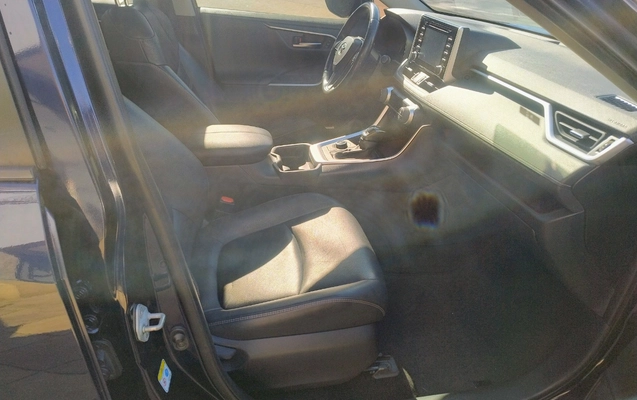 imagem-https://www.socarrao.com.br/sc-vehicle-images-prod/3256477/1787063419490-SU1HXzIwMjYwODEwXzEwMDcyNjAxM19IRFJfQUUuanBn.jpg