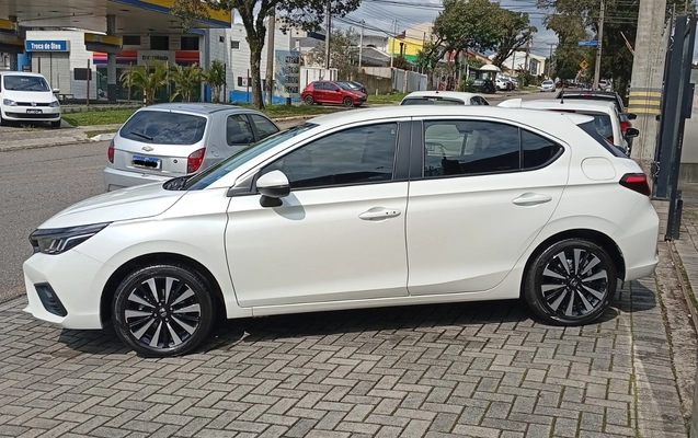 imagem-https://www.socarrao.com.br/sc-vehicle-images-prod/3256491/1786816413386-Q0lUWSBFWEwgMjAyNSAwNC5qcGc.jpg