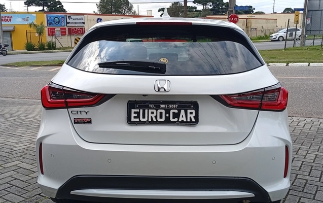 imagem-https://www.socarrao.com.br/sc-vehicle-images-prod/3256491/1786816413648-Q0lUWSBFWEwgMjAyNSAwNy5qcGc.jpg