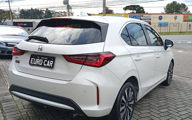imagem-https://www.socarrao.com.br/sc-vehicle-images-prod/3256491/1786816413778-Q0lUWSBFWEwgMjAyNSAwOC5qcGc.jpg