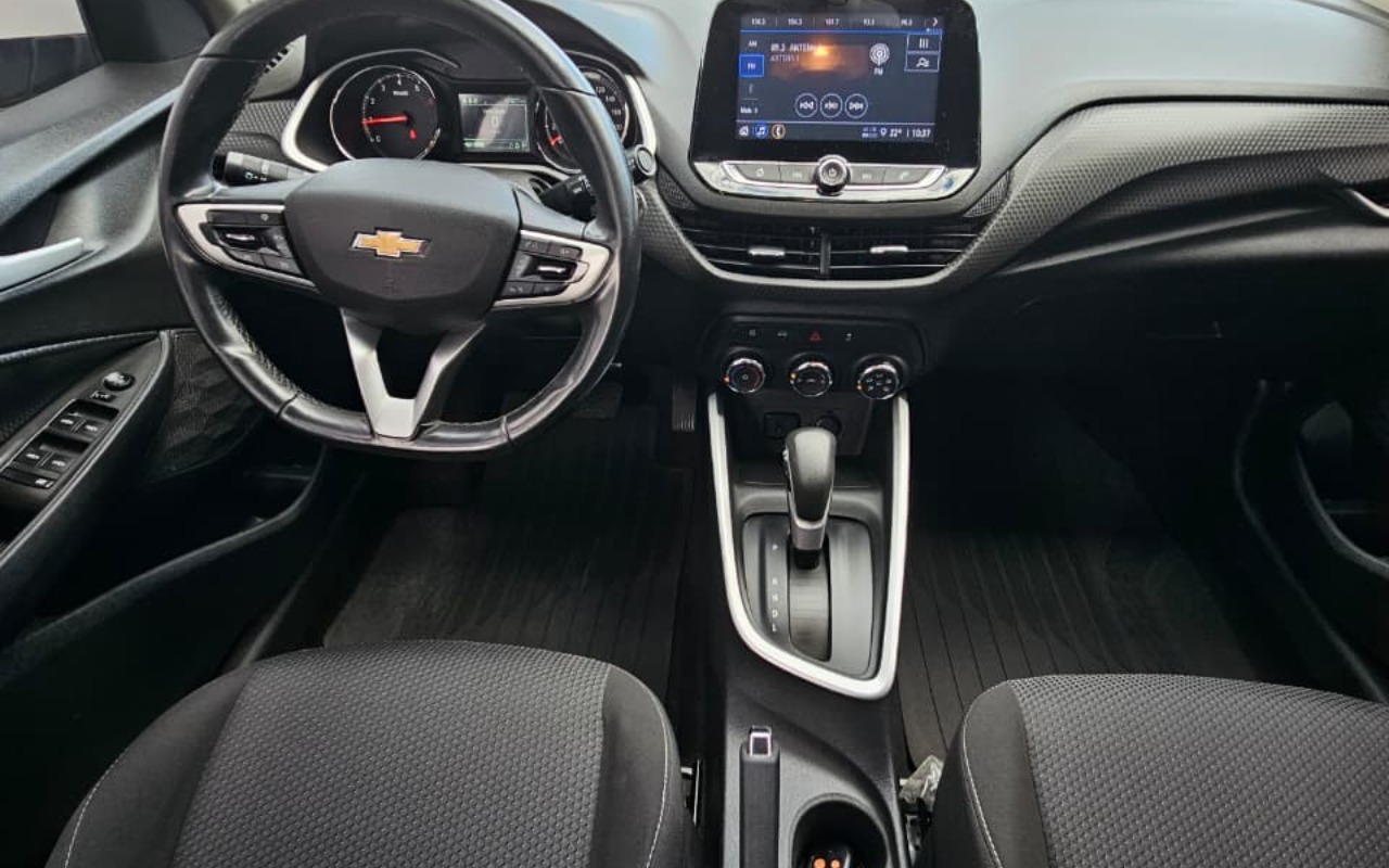 imagem-https://www.socarrao.com.br/sc-vehicle-images-prod/3256639/1786819393753-Njg2ZmE0YWUtMjc3Ni00ZDMwLWJkNzYtNWEyOTc1M2E1OTZhLmpwZw.jpg