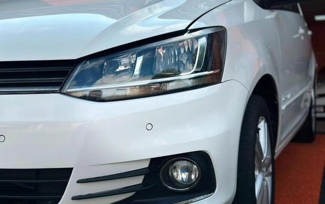 imagem-https://www.socarrao.com.br/sc-vehicle-images-prod/3256640/1789043867735-8354132_5_B_7e21e054d3.jpeg