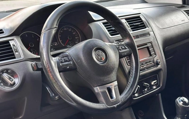 imagem-https://www.socarrao.com.br/sc-vehicle-images-prod/3256640/1789043867750-8354132_10_B_2058f5bcc4.jpeg