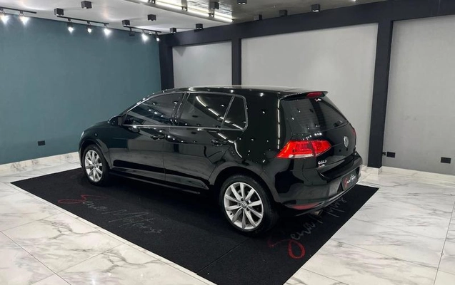 imagem-https://www.socarrao.com.br/sc-vehicle-images-prod/3256657/1789662938968-8347898_6_B_0d97f0dcec.jpeg