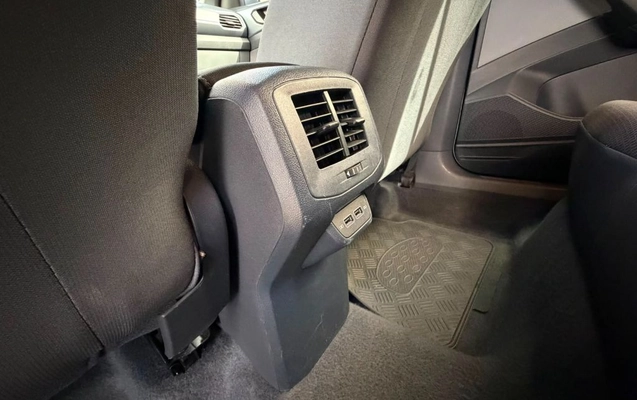 imagem-https://www.socarrao.com.br/sc-vehicle-images-prod/3256672/1789493274608-gb-397d741.jpeg