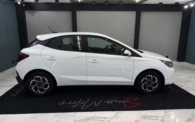 imagem-https://www.socarrao.com.br/sc-vehicle-images-prod/3256676/1789660106620-8372858_16_B_a3cbceed86.jpeg