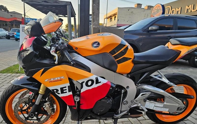 imagem-https://www.socarrao.com.br/sc-vehicle-images-prod/3256685/1788381976354-8383991_2_B_6fd3fd7d0c.jpeg