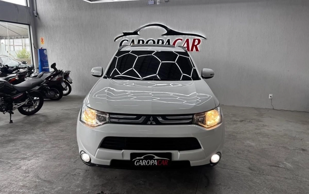 imagem-https://www.socarrao.com.br/sc-vehicle-images-prod/3256817/1786842465410-26405bd60a7f4ece95d7d21ec0574aae_1786824932139.jpg
