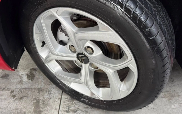 imagem-https://www.socarrao.com.br/sc-vehicle-images-prod/3256821/1789133654168-090874230df6497e9b5f8b94d8c52661_1786825434600.jpg