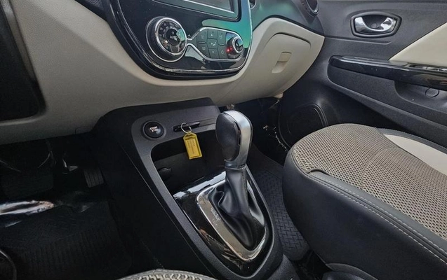 imagem-https://www.socarrao.com.br/sc-vehicle-images-prod/3256822/1788190913330-8352506_4_B_c1441df30c.jpeg