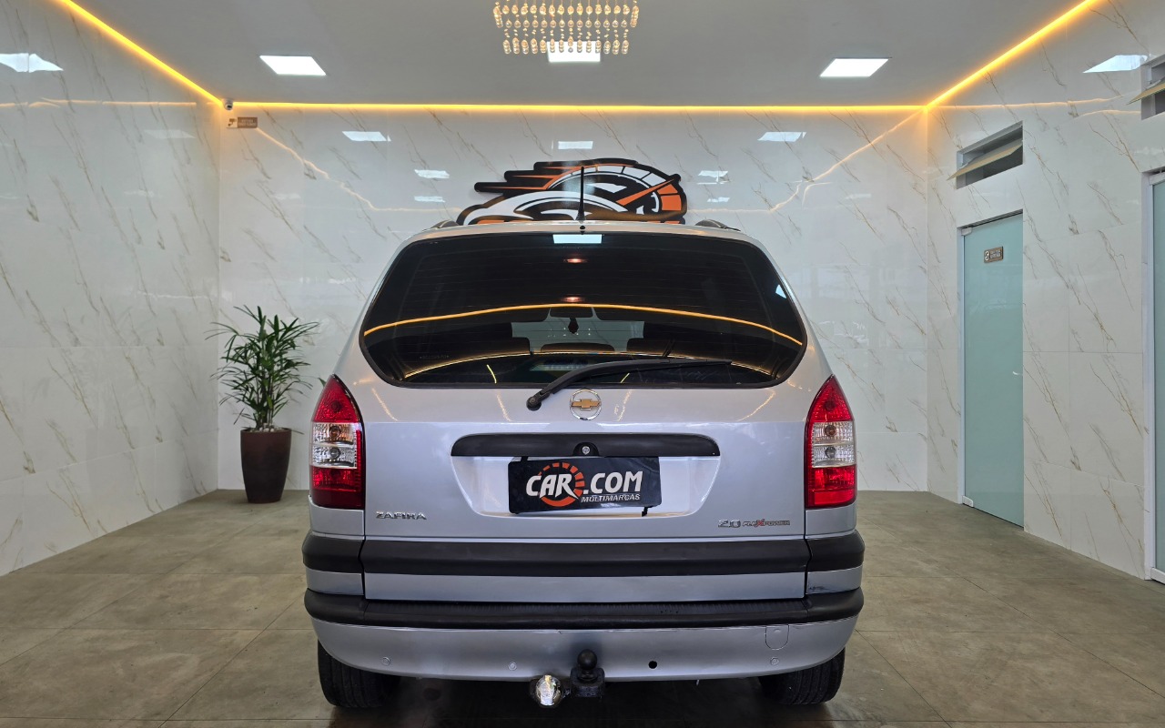 imagem-https://www.socarrao.com.br/sc-vehicle-images-prod/3256823/1786974388565-Ni5qcGc.jpg