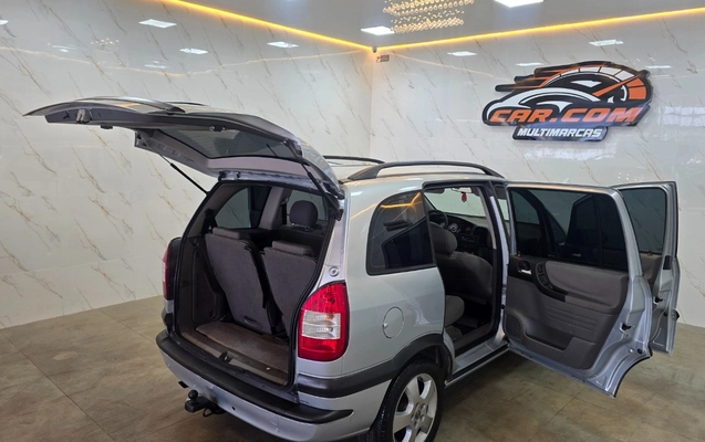 imagem-https://www.socarrao.com.br/sc-vehicle-images-prod/3256823/1786974390216-MTcuanBn.jpg