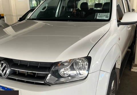 Volkswagen Amarok 2016 Branco — foto 1 de 3