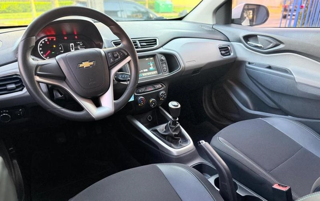 imagem-https://www.socarrao.com.br/sc-vehicle-images-prod/3256873/1787000473709-8382253_9_B_ed94fff6e4.jpeg
