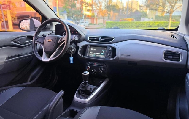 imagem-https://www.socarrao.com.br/sc-vehicle-images-prod/3256873/1787000473712-8382253_10_B_0bf23cc0e2.jpeg