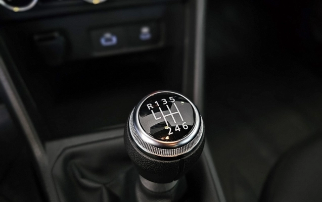 imagem-https://www.socarrao.com.br/sc-vehicle-images-prod/3256914/1788383734490-k1gvc48NN8ZG3FYS6lKF7Lmr8Xu4zSdZ.jpg